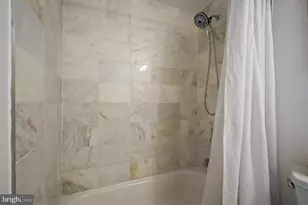 1211 G St SE, Washington, DC 20003 - Photo 15