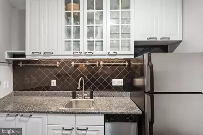 3120 R Street NW #207, Washington, DC 20007 - Photo 9