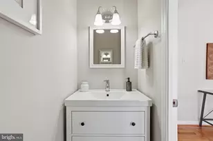 1833 Biltmore St NW, Washington, DC 20009 - Photo 21