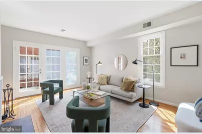 1833 Biltmore Street NW #B, Washington, DC 20009 - Photo 7