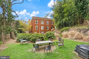 3039 Macomb St NW, Washington, DC 20008 - Photo 29