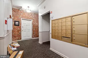 1718 Corcoran St NW, Washington, DC 20009 - Photo 3