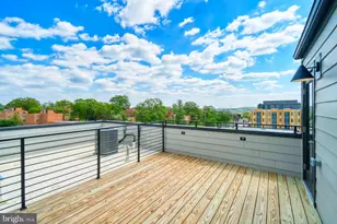 2013 Benning Rd NE, Washington, DC 20002 - Photo 27