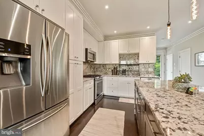 4527 Georgia Avenue NW #2, Washington, DC 20011 - Photo 9