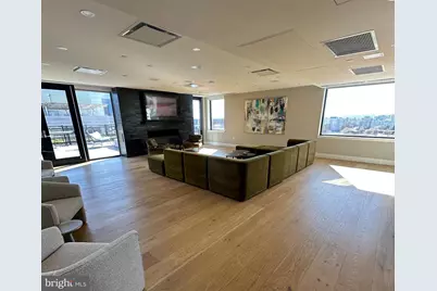 37 L SE #302, Washington, DC 20003 - Photo 13