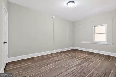 207 Adams Street NE, Washington, DC 20002 - Photo 9