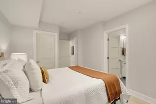 647 G SE, Washington, DC 20003 - Photo 25