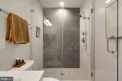 647 G SE #1, Washington, DC 20003 - Photo 21