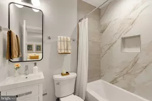 647 G SE, Washington, DC 20003 - Photo 27