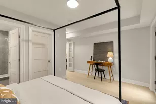 647 G SE, Washington, DC 20003 - Photo 19