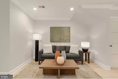 647 G SE #1, Washington, DC 20003 - Photo 11