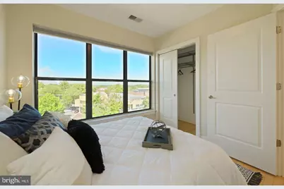 5201 Wisconsin Avenue NW #406, Washington, DC 20015 - Photo 11