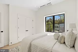 2026 37th St NW, Washington, DC 20007 - Photo 23