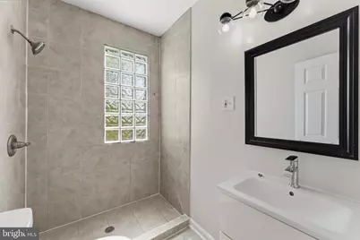 742 Columbia Road NW, Washington, DC 20001 - Photo 13