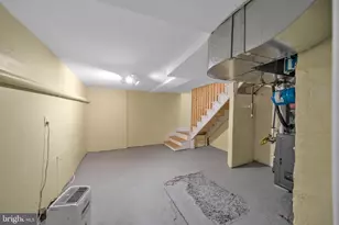 2712 Sherman Ave NW, Washington, DC 20001 - Photo 35