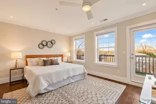 1711 D St SE, Washington, DC 20003 - Photo 11