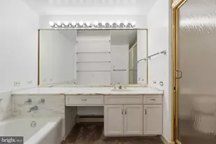 2700 Virginia Ave NW, Washington, DC 20037 - Photo 23