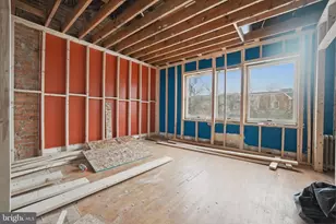 2413 39th St NW, Washington, DC 20007 - Photo 3