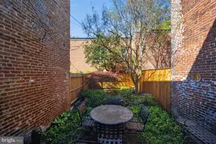 1002 Independence Ave SE, Washington, DC 20003 - Photo 11