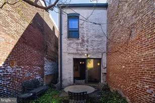 1002 Independence Ave SE, Washington, DC 20003 - Photo 13