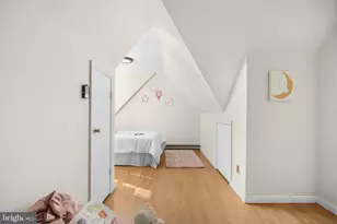 2927 Cathedral Ave NW, Washington, DC 20008 - Photo 35