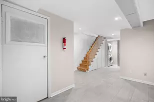 2927 Cathedral Ave NW, Washington, DC 20008 - Photo 37