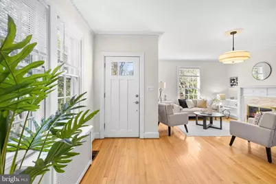 2927 Cathedral Avenue NW, Washington, DC 20008 - Photo 3