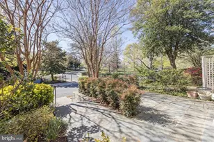 2927 Cathedral Ave NW, Washington, DC 20008 - Photo 51