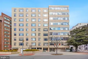 2401 H St NW, Washington, DC 20037 - Photo 23