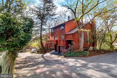 5211 Macarthur Terrace NW, Washington, DC 20016 - Photo 1