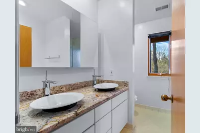 5211 Macarthur Terrace NW, Washington, DC 20016 - Photo 23