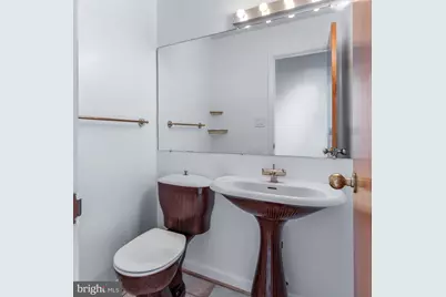5211 Macarthur Terrace NW, Washington, DC 20016 - Photo 15