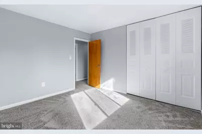 5211 Macarthur Terrace NW, Washington, DC 20016 - Photo 33