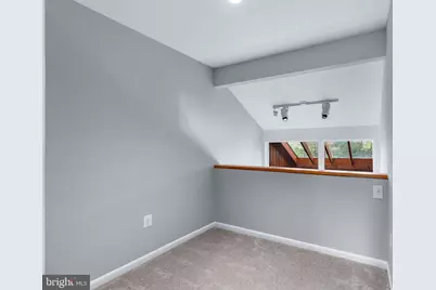 5211 Macarthur Terrace NW, Washington, DC 20016 - Photo 27