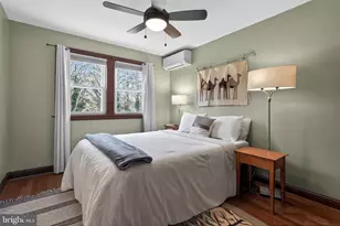 32 Farragut Pl NW, Washington, DC 20011 - Photo 15