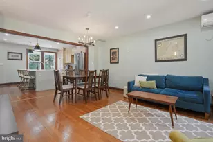 32 Farragut Pl NW, Washington, DC 20011 - Photo 5