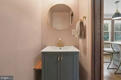 32 Farragut Place NW, Washington, DC 20011 - Photo 7