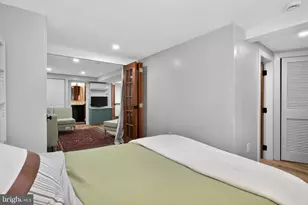 32 Farragut Pl NW, Washington, DC 20011 - Photo 27