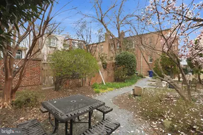 105 6th Street SE #108, Washington, DC 20003 - Photo 15