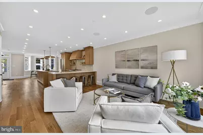 647 E Street NE, Washington, DC 20002 - Photo 9