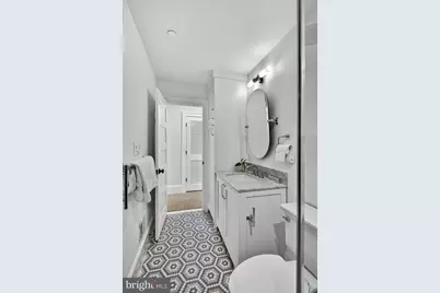 647 E Street NE, Washington, DC 20002 - Photo 39