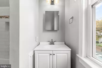 1101 C Street NE #B, Washington, DC 20002 - Photo 15
