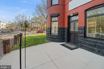 801 East Capitol Street SE, Washington, DC 20003 - Photo 19