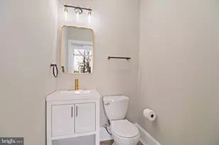 801 East Capitol St SE, Washington, DC 20003 - Photo 23