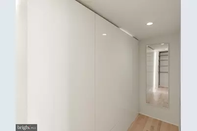 1718 P Street NW #902, Washington, DC 20036 - Photo 31