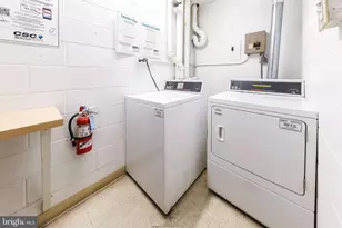 1260 21st St NW, Washington, DC 20036 - Photo 27