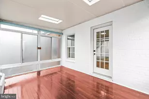 2420 NW I Street NW, Washington, DC 20037 - Photo 39