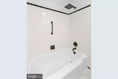 2420 NW I Street NW, Washington, DC 20037 - Photo 37