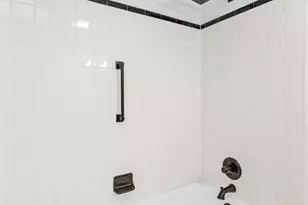 2420 NW I Street NW, Washington, DC 20037 - Photo 37