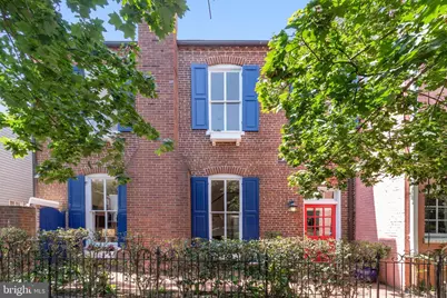 1244 34th Street NW, Washington, DC 20007 - Photo 5